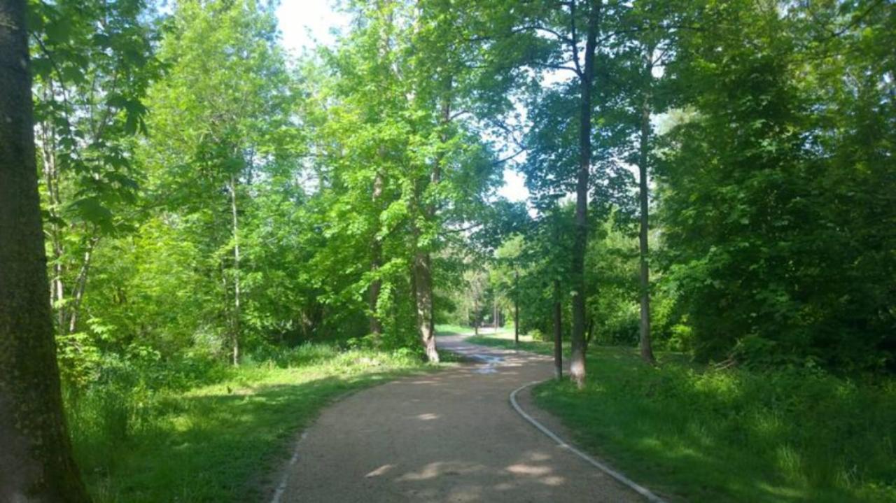 Entre Ville Et Jardins Sainte-Savine エクステリア 写真